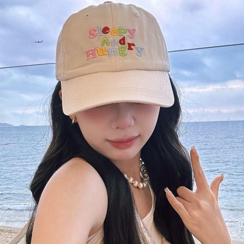 Spring breath summer sweet beautiful woman couple baseball cap shade letter shopping student cap tide
