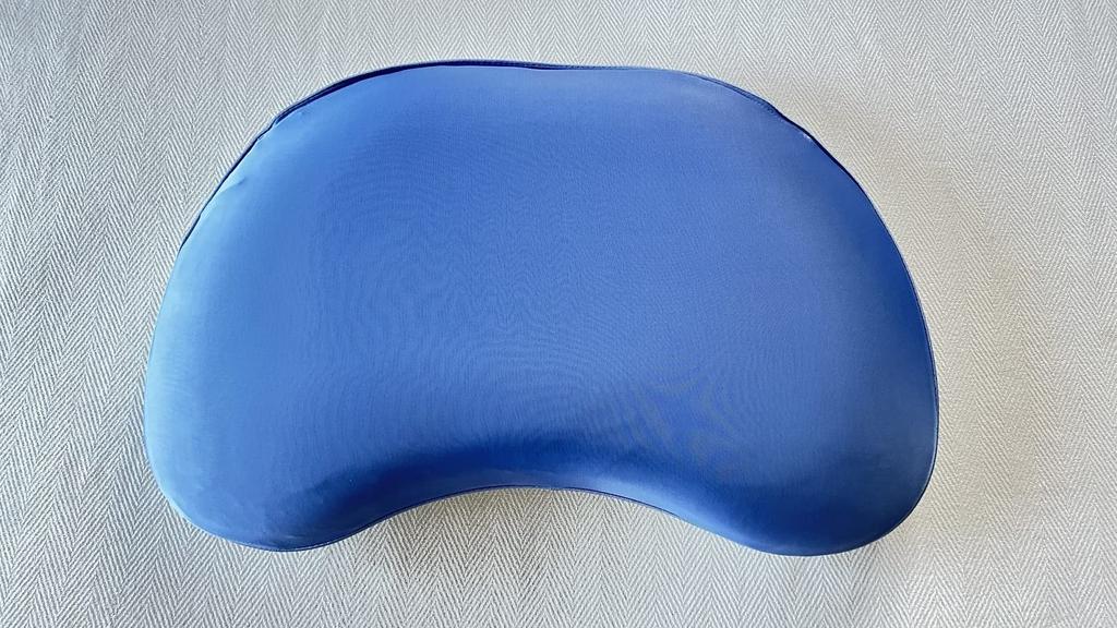 Cooling Pillow, 60x40cm, Cooling Urethane Foam, Reversible, All-Season, Washable Cover, Boxed, Cooling Pillow, Summer, WhiteBlue