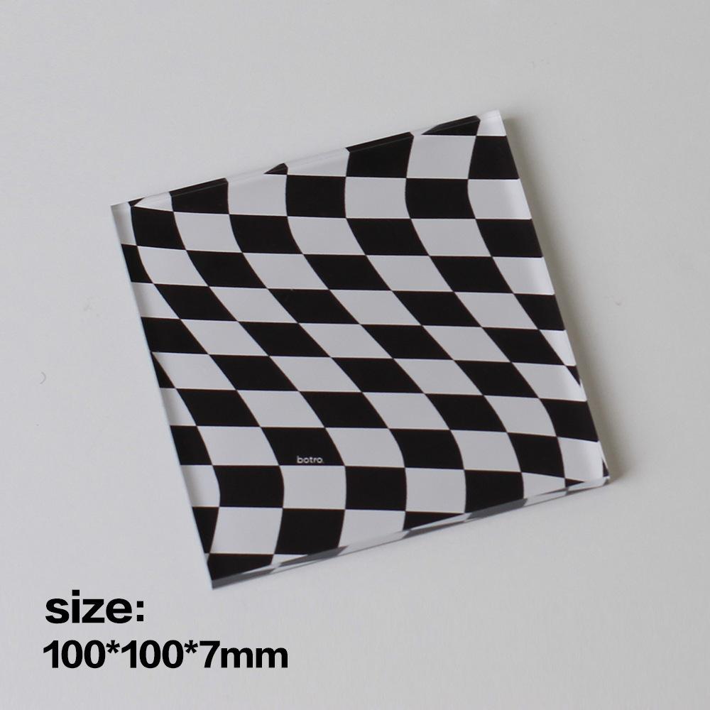 Square Acrylic Coasters Creative Twisted Checkerboard Grid Anti-scald Waterproof Mat Home Kitchen Heat Insulation Non-slip Mats