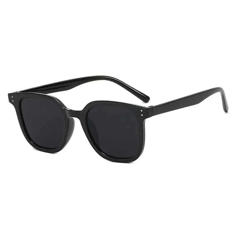 Durable High Quality Retro Classic Square Sun Glasses For Women Men Stylish Minimalist Female Male Fashion Glasses