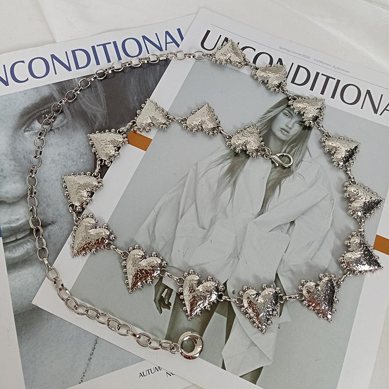 

Чотири сезони в наявності. Новий ремінь. Жіноча шкіряна мода. Універсальний джинсовий пояс. Прикраса зі спідницею, костюмом, светром. 105*3cm срібний