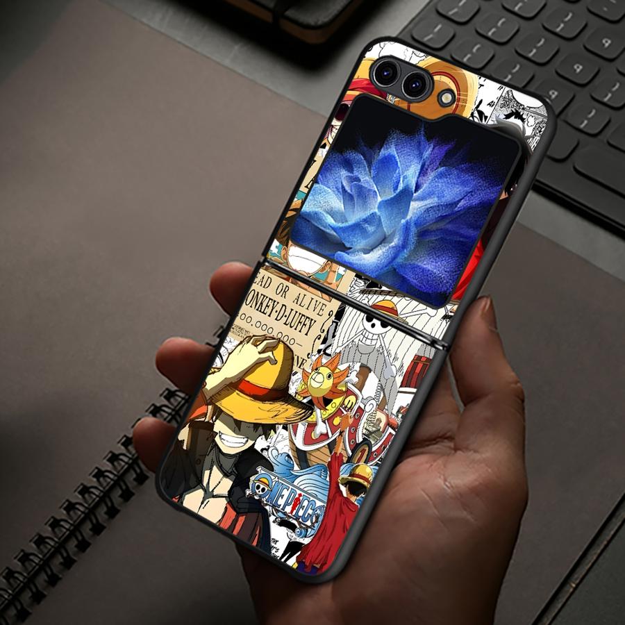 

Жесткий чехол-бампер для Samsung Galaxy ZFlip5 Z Flip 7 6 5 4 3 ZFlip6 ZFlip3 ZFlip4 ZFlip7 FE One Piece Капитан Луффи Galaxy Z Flip