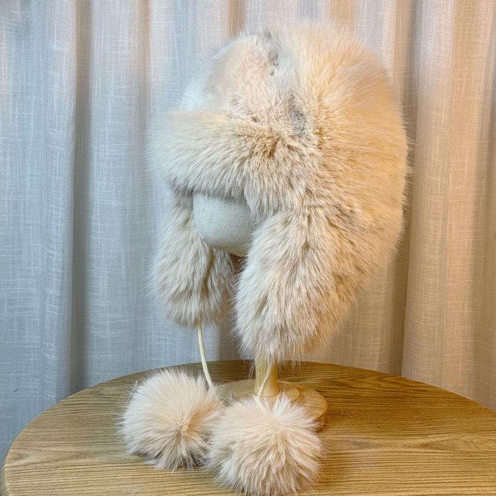 New Winter Lei Feng Hat Plus Velvet and Thickened Outdoor Cold Proof Hat for Women  High End Plush Warm Ear Protection Headgear