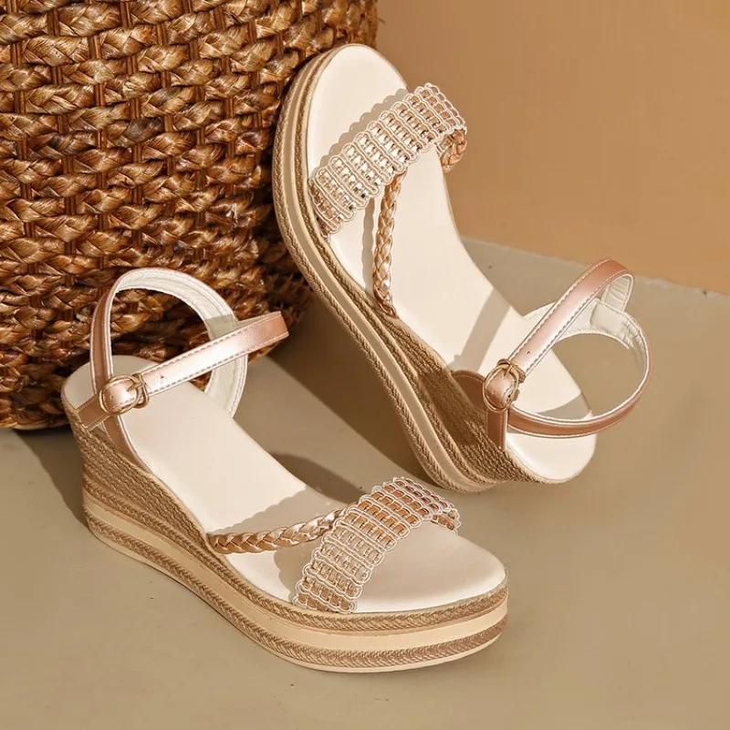 Fashion 2025Fashion Pearl Striped Wedge  for  Summer Comfort Thick Sole Beach Shoes Woman Ankle Strap Chunky Platform Sandalias