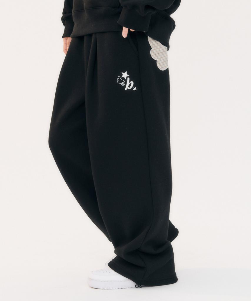 AMBLER [Terry/Fleece] Angel Star Patch Embroidered One-Pleat Drawstring Wide Sweatpants Ap903 (Black)