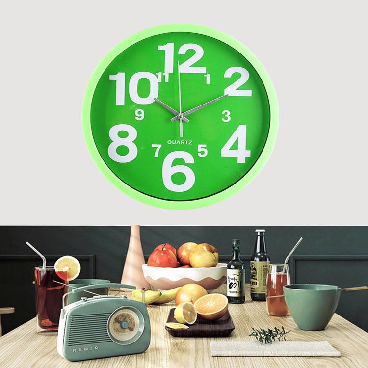 

Cartoon Wall Clock Living Room Stylish Clock Modern Simple Personality Atmospheric Artistic Creative Quartz Clock [green frame white characters]