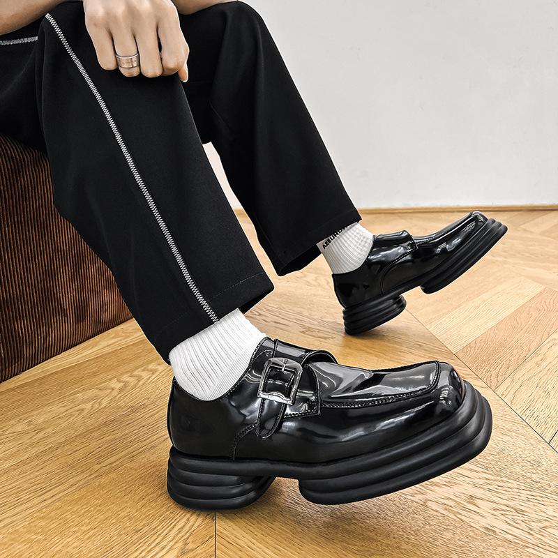 Fashion Shoes for Men Square Head Casual Leather Shoe British Style Derby Shoe Leather Men Loafers Shoes High Quality Casual Men Shoes