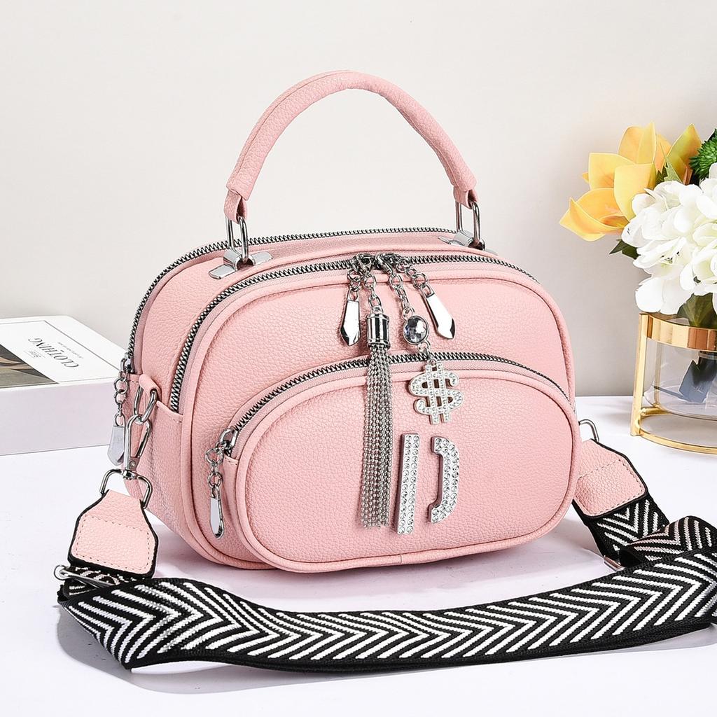 Neue Einfache Pendler-Kleine Quadratische Tasche mit Großer Kapazität Lychee-Narbung Praktische Ein-Schulter Schräg Umhängetasche Trend Damen Tasche