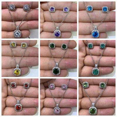 European & American Copper-Inlaid Zircon Square Pendant Necklace - Fashionable and Exquisite Women's Accessory