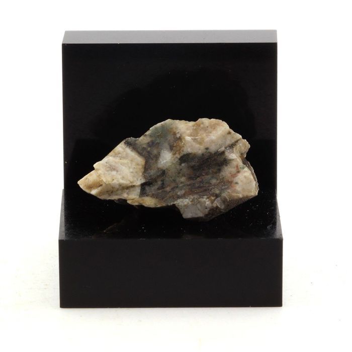 Arfvedsonite 17.2 carats