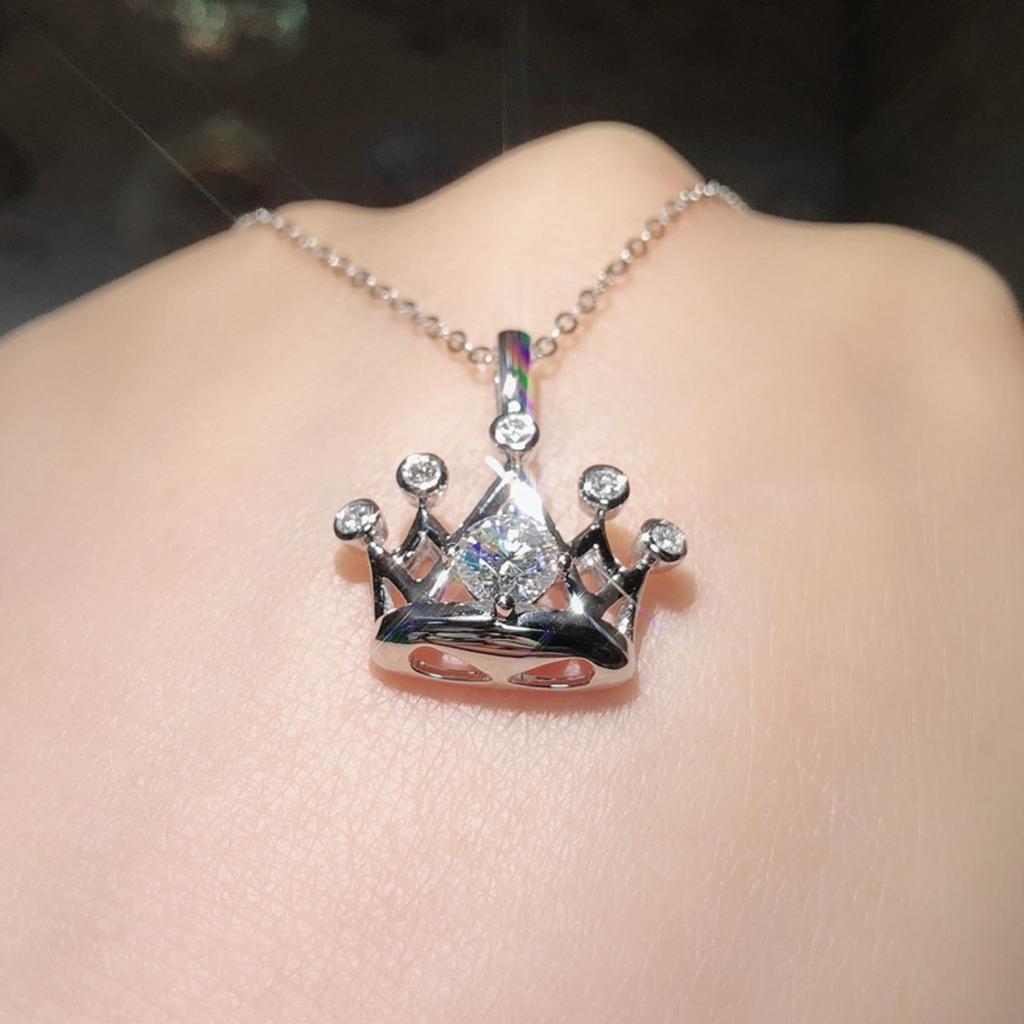 Women Sparkling Crown Pendant Necklace with Central Stone Elegant Royal Inspired Jewelry