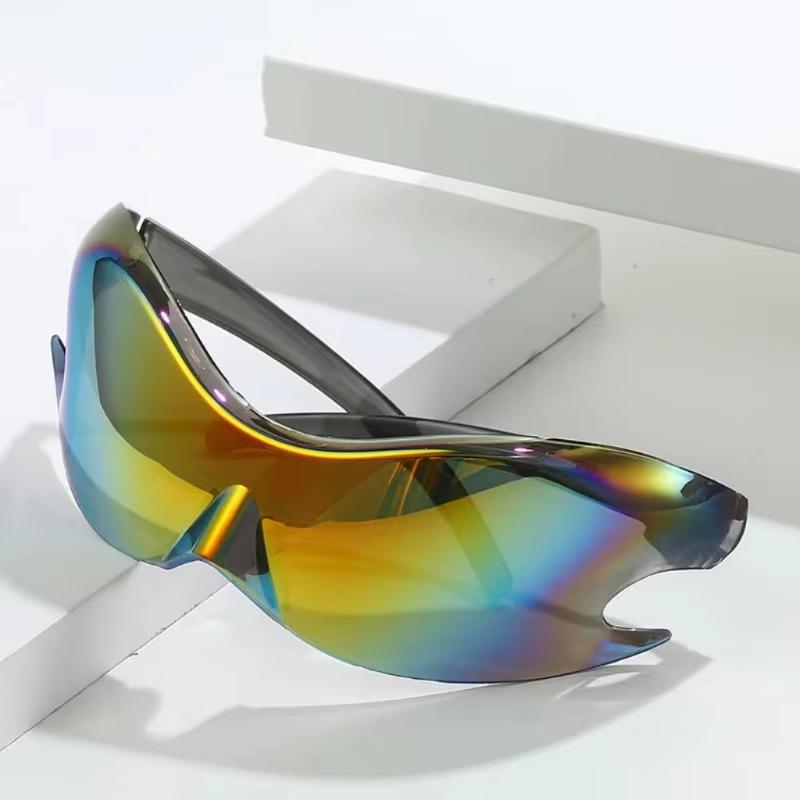 Non-polarized Classic Fashion Punk Women Alien Mirror Integrated Design Future Technology Sense Sunglasses Sunscreen Men Eyeglasses