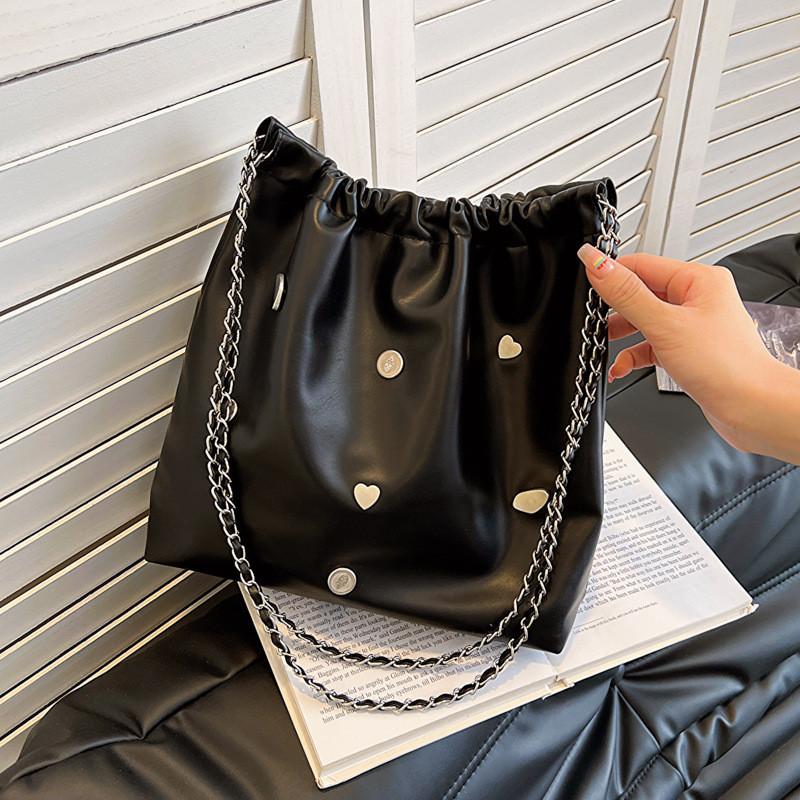 Модная большая шерстяная сумка-тоут для женщин, модная, с заклепками, 2023 чёрный