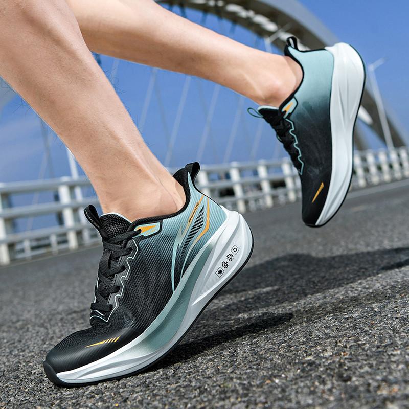 unisex sports shoes casual four season fashion versatile outdoor comfortable anti slip wear-resistant light thick sole sneakers