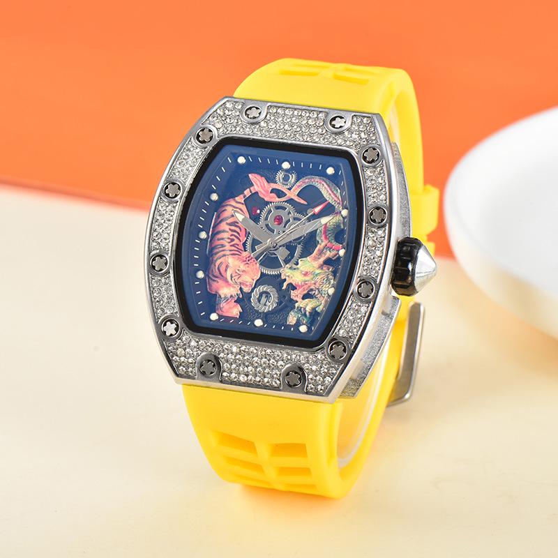 Men's Trendy Barrel-Shaped Full Diamond Quartz Watch with Calendar