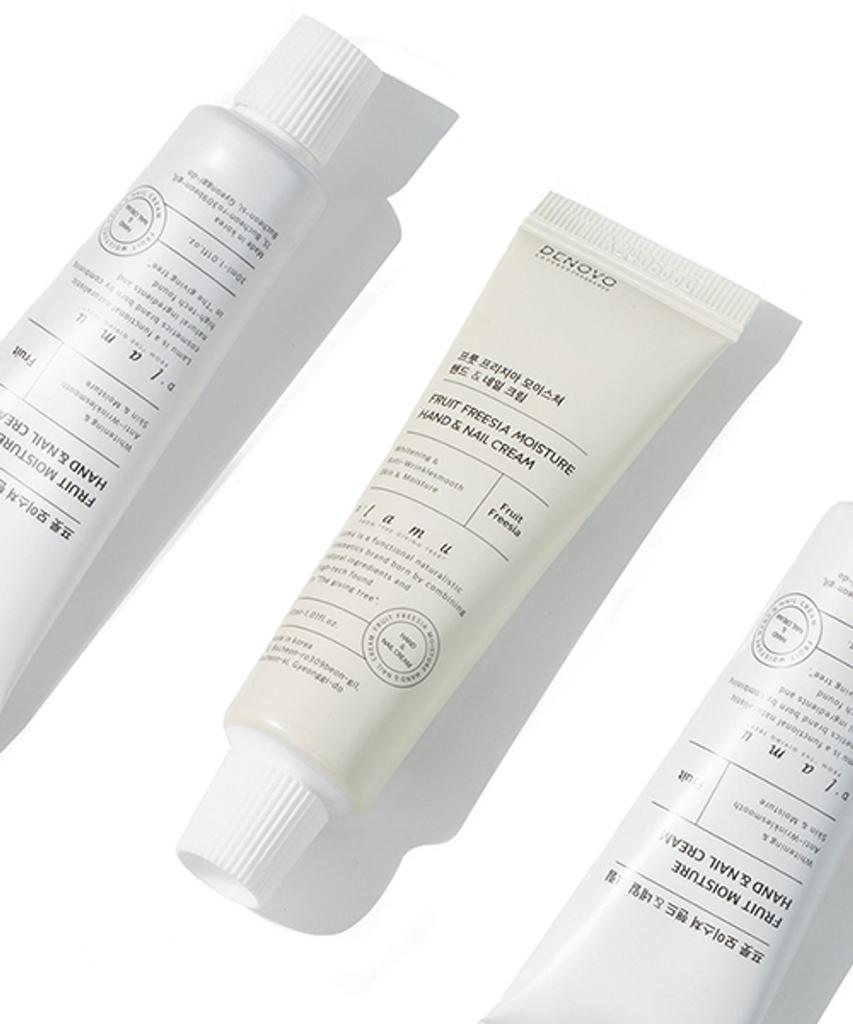 Moisture Hand and Nail Cream 30ml