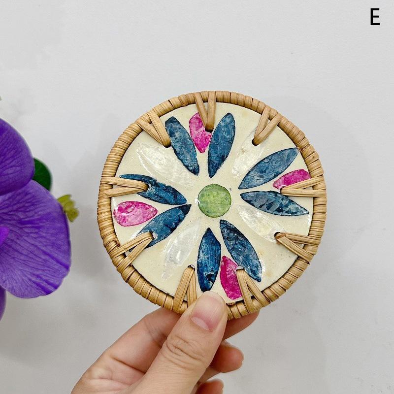Vine Woven Shell Coaster Southeast Asian Style Insulated Tea Cup Mat Tea Table Anti Scalding Hand Made Shell Mat Home Decoration