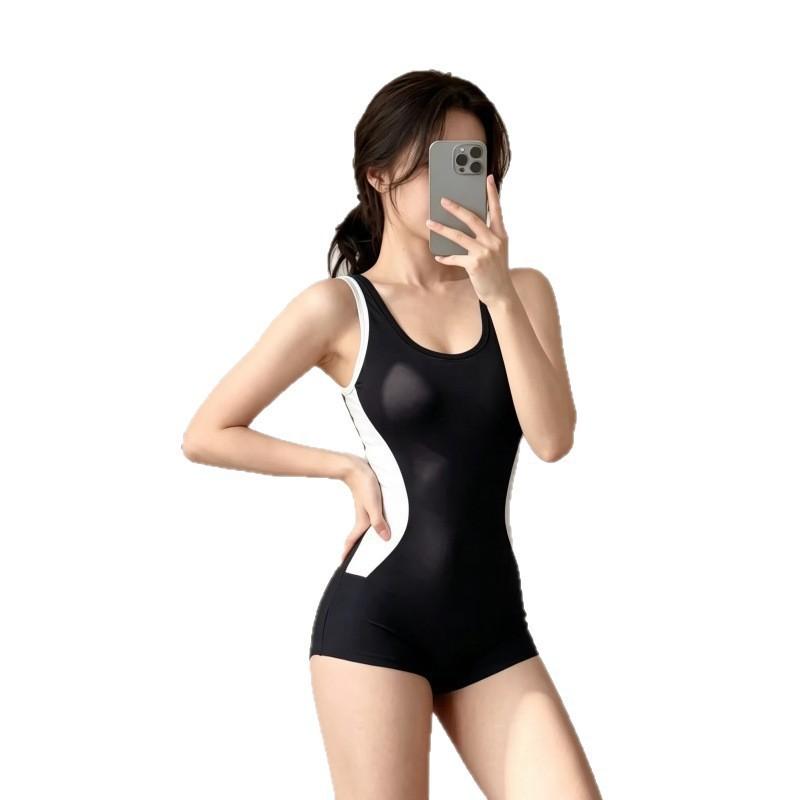 Womens High-Elasticity One-Piece Swimsuit Swimming Pool Training Quick-Dry Chlorine-Resistant Modest Cut With Built-in Pad