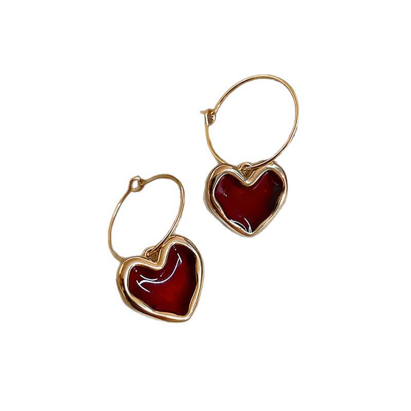 Korean Style Wine Red Heart Ear Cuffs: Versatile, Trendy Earrings for Women - Perfect for New Year & Valentine's Day
