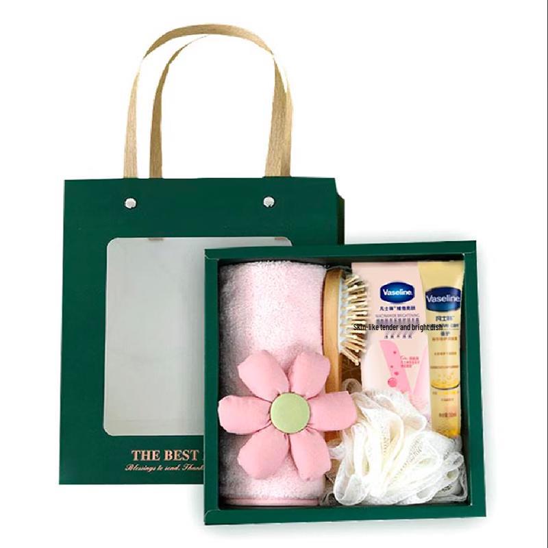 Vaseline Moisturizing & Cleansing Gift Set