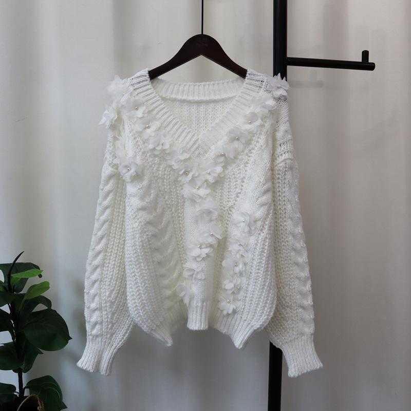 

Осень и зима новый трикотажный свитер с трехмерным цветком, топ, V-образный вырез, свободный, милый, нежный стиль, пуловер для женщины one size fits all