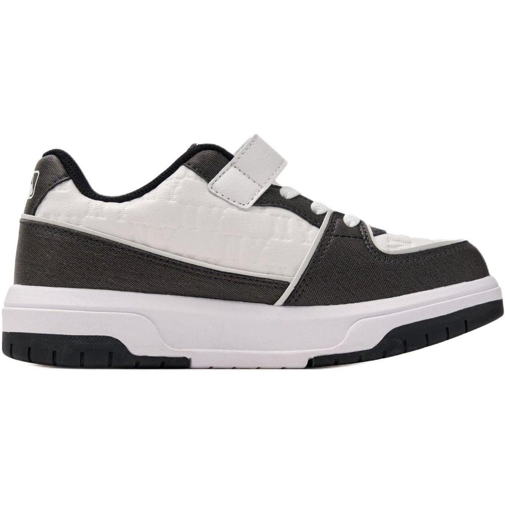 MLB New York Yankees Chunky Liner Embo Denim Monogram Classic Casual Comfortable Breathable Low Top Kids Sneakers Men sneakers 7ASXJM05N-50BKS