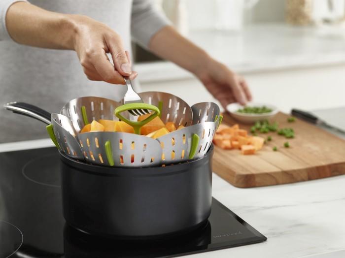 Bloom Joseph Joseph Steamer Insert with Legs