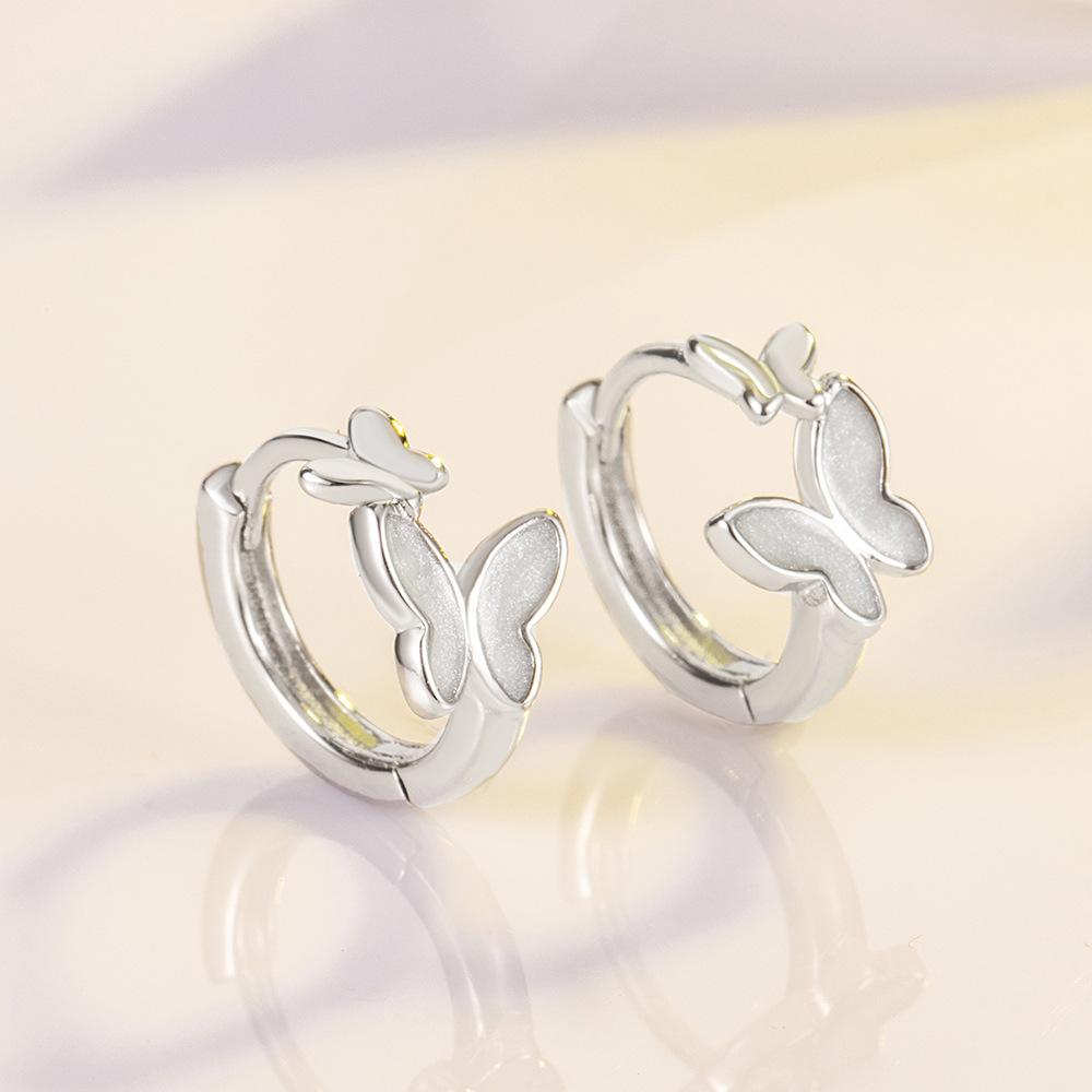 Náušnice s motýly ve tvaru písmene Malé a sladké jemné náušnice Design se zvláštním zájmem Lehký luxusní vysoce smyslný elegantní náušnice