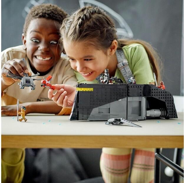 LEGO Marvel 76214 Black Panther: War with Water