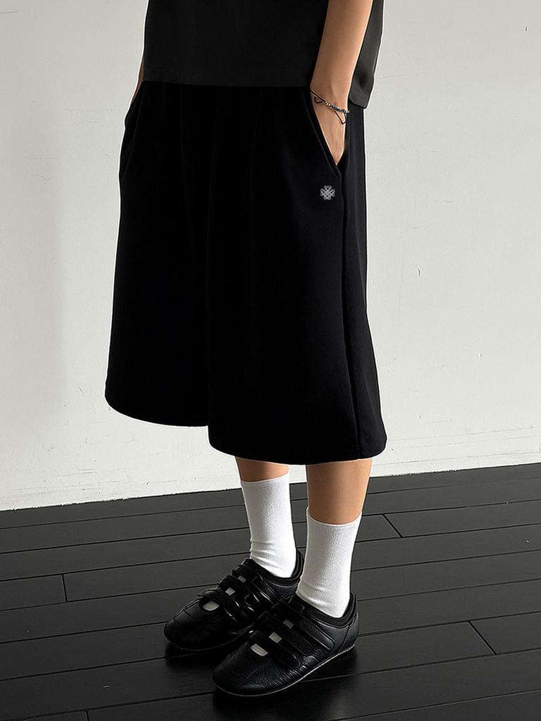 Awokeolleo (Adult) Our Bermuda Pants _ Black