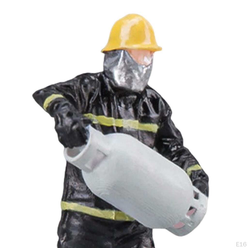 1/32 Scale Models Figurine Miniature People Model ,Fireman Figures for Layout