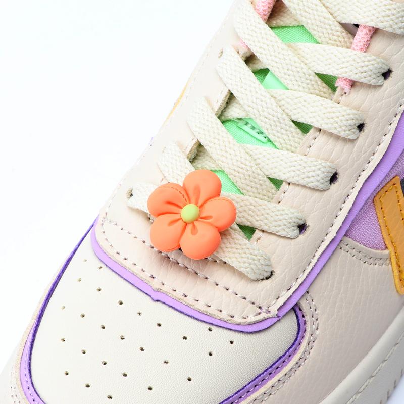 1 Pcs Chrysanthemum Sunflowers Shoes Charms Clip Little Daisy Flower Shoelaces Decoration Garden Shoe Accessories Buckle Women