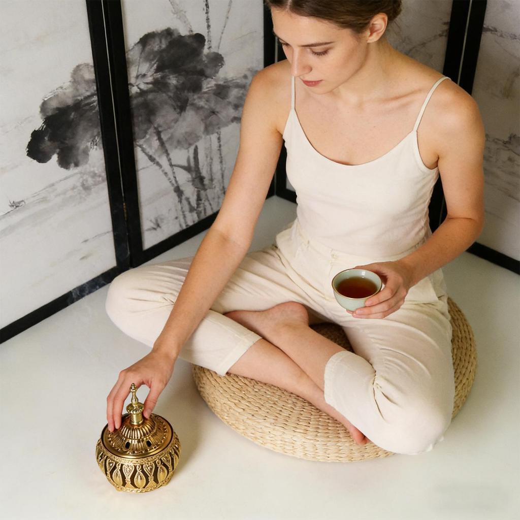Incense Burner Metal Ash Catcher Tabletop Decoration Vintage Cone Coil Incense Burner with Lid for Spa Home Office Living Room