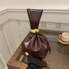 Luxury Designer Soft Leather Clutch Bag Women Pleated Mini Bucket Pouch with Temperament Side Zipper for Party Evening