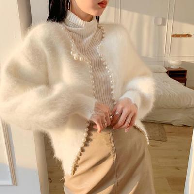 Autumn and Winter Women's Jacket Gentle Pearl Sweet Temperament Lantern Sleeve Sweater Cardigan Jacket
