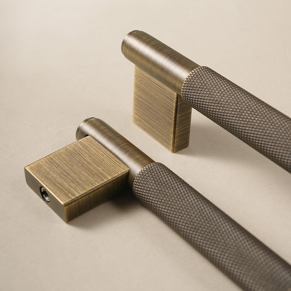 Dooroom Solid Brass Furniture Handles Knurled Cross Diamond Cut Pattern Modern Cabinet Refrigerator Door Pull Drawer Knobs