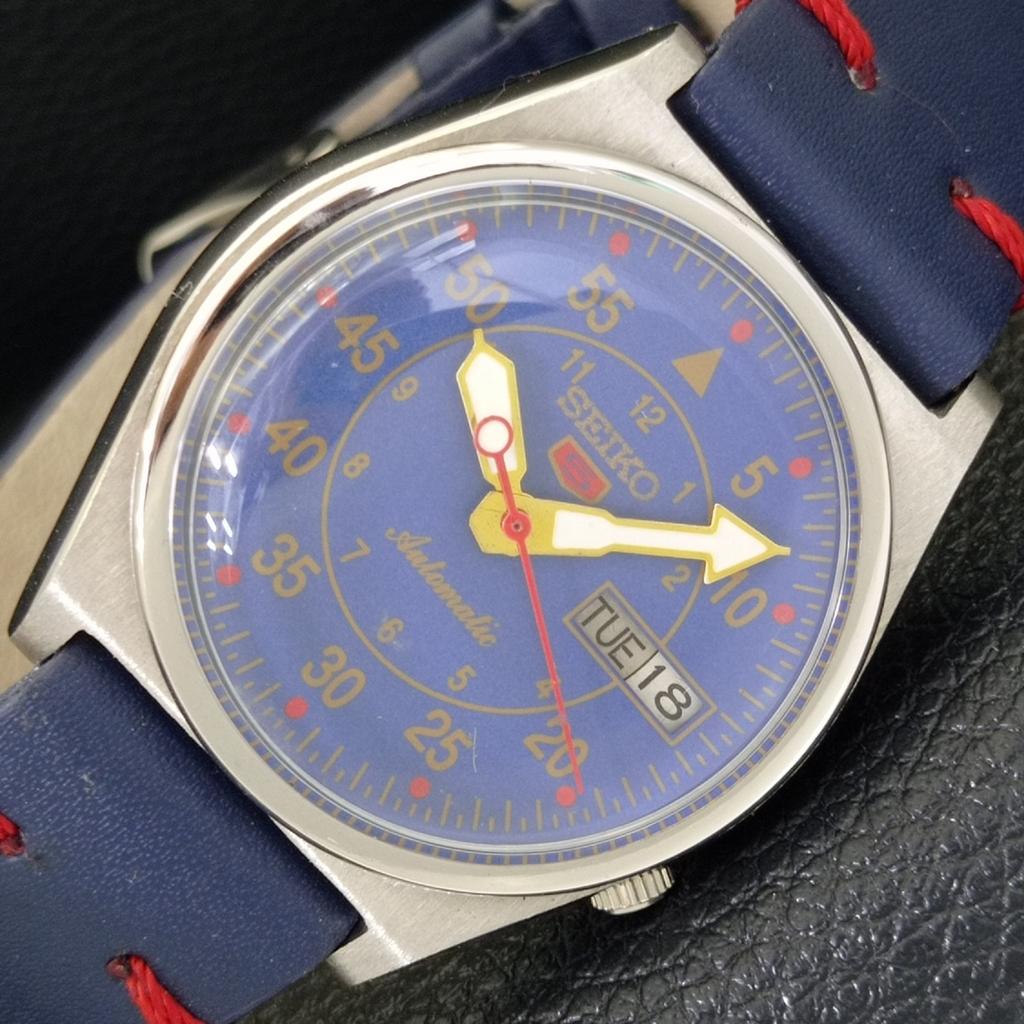 

JAPAN VINTAGE SEIKO 5 AUTOMATIC 7019A MENS BLUE COLOR DIAL WATCH a702335-5 R124-a702335