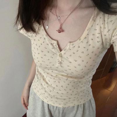 Square Collar Front Shoulder Short-sleeved T-shirt Women's Summer New Korean Version Slim and Thin Floral Sweet Inner Short Top