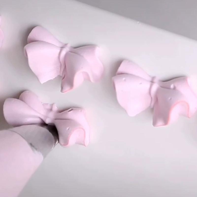 Špička na zdobení motýlkem Nerezová ocel List Lilie Fondán Krém Stříkací tryska Zdobení sušenek a dortů Kuchyňské pekařské nástroje