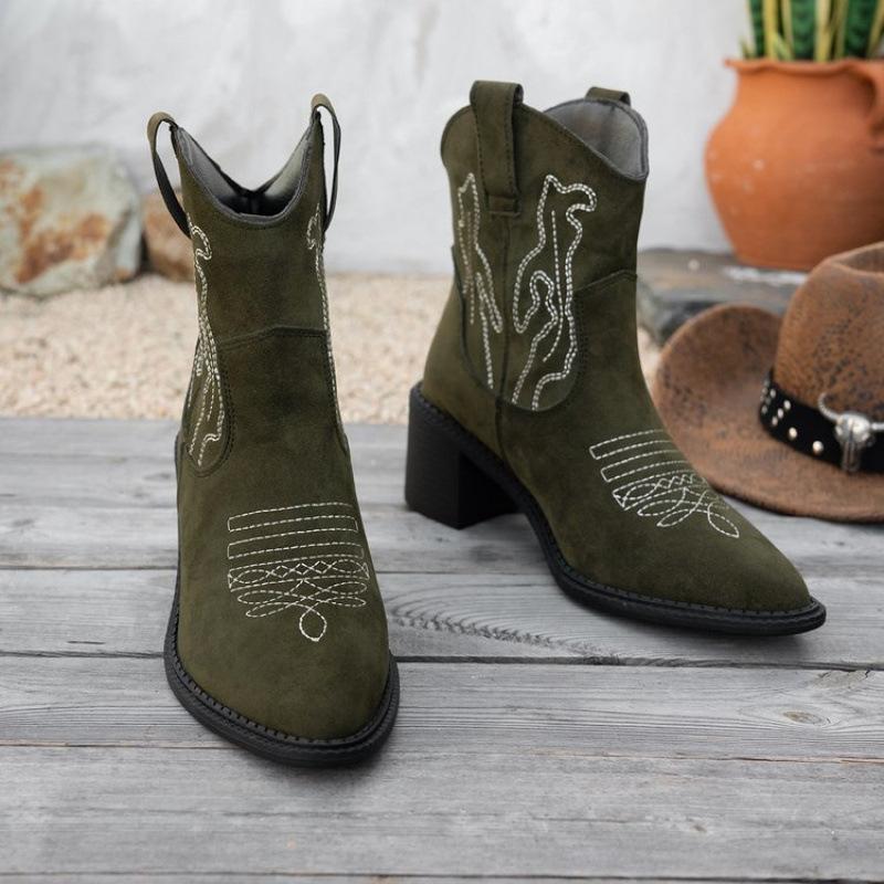 Large size embroidered square and V-mouth western cowboy fashion boots women's new pointed European and American leather boots