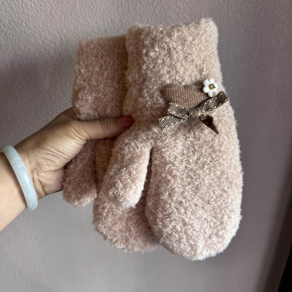 Cute Plush Mittens Fashion Winter Warm Full Fingers Gloves Sweety Bow Women Outdoor Thicken Knitted Windproof Gloves Girls Gift