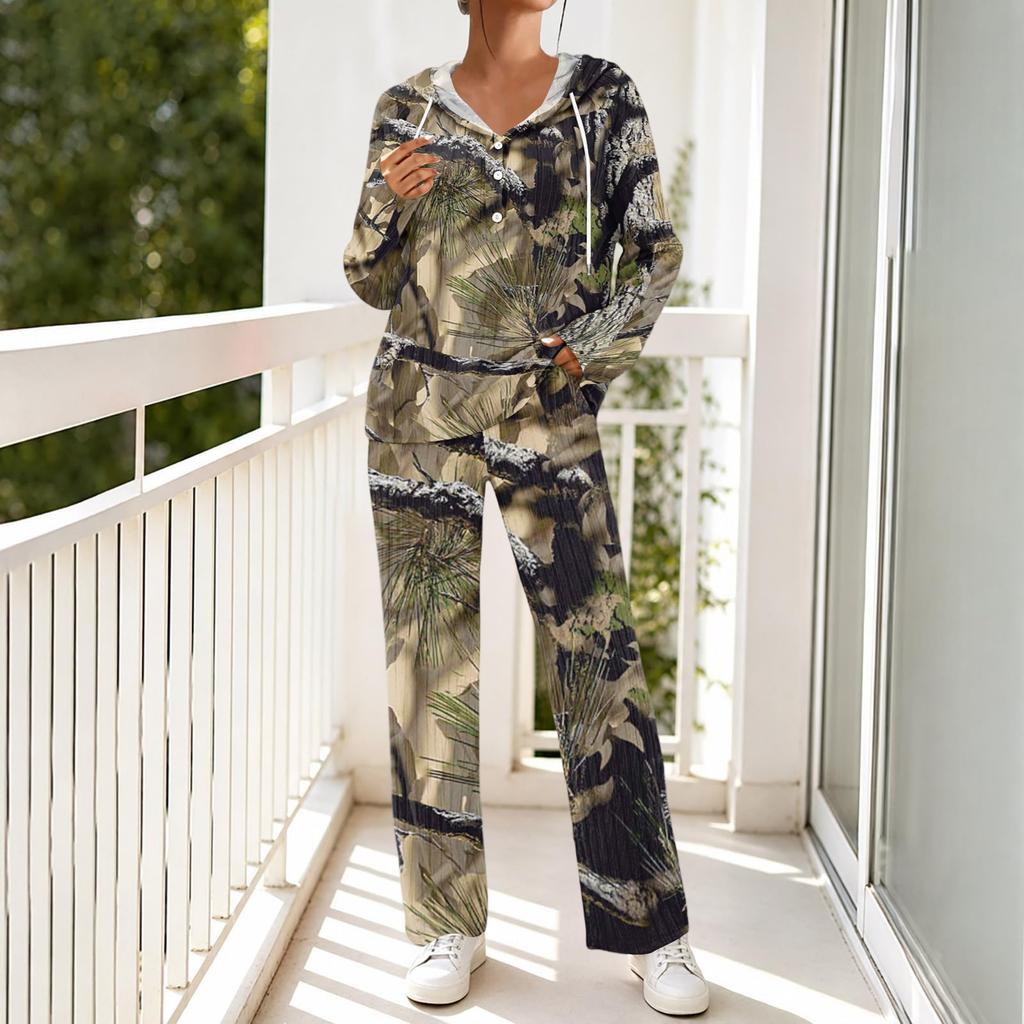 Women's Casual Hooded Pajama Set with V-Neck, Long Sleeves, Loose Fit, Print and Pockets for and Sleep