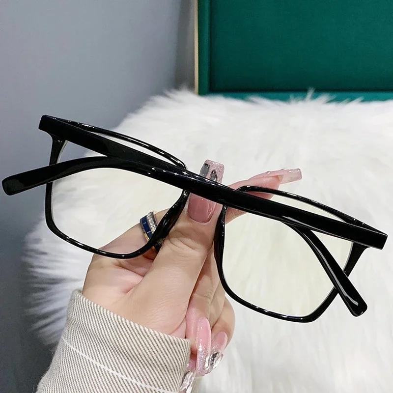 Luxury Women's Square Myopia Glasses High Definition Minus Eyeglasses Diopter Unisex Anti-blue Light Prescription Near Sight