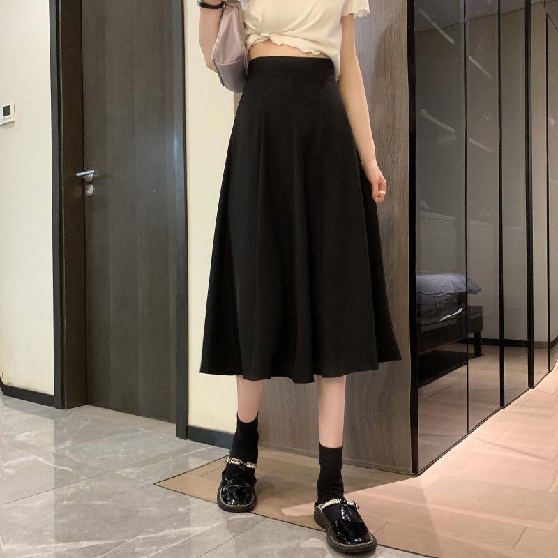 Plus Size High Waist A-line Midi Skirt for Women - Slimming Black Bodycon.