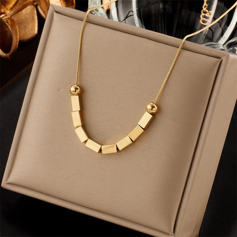 Minimalist Butterfly Heart Diamond Inlaid Square Pendant Necklace Fashionable Trendy Niche Creative Irregular Tassel Chain Gift