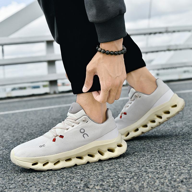 Spring and Summer Fashion Sports Shoes Casual Outdoor Daily Classic Running Shoes Cushioning Versatile Young Men's Shoes