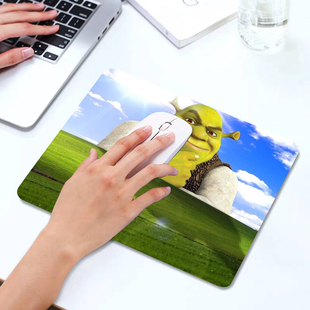 Cute Funny S-Shrek Mousepad Small LockEdge Mouse Pad For Gamers Computer Desk Pad Rectangular Anti-slip Rubber