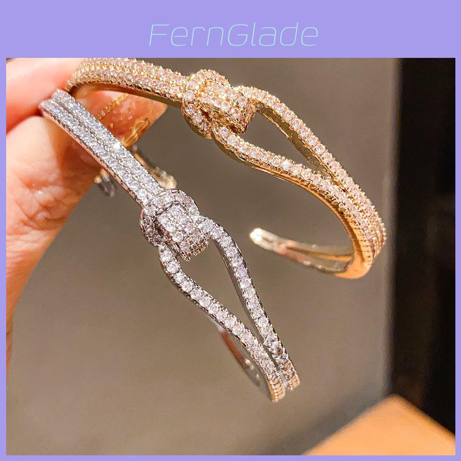 Geometric Zirconia Crossover Cuff Bracelet For Women Elegant Light Luxury Jewelry