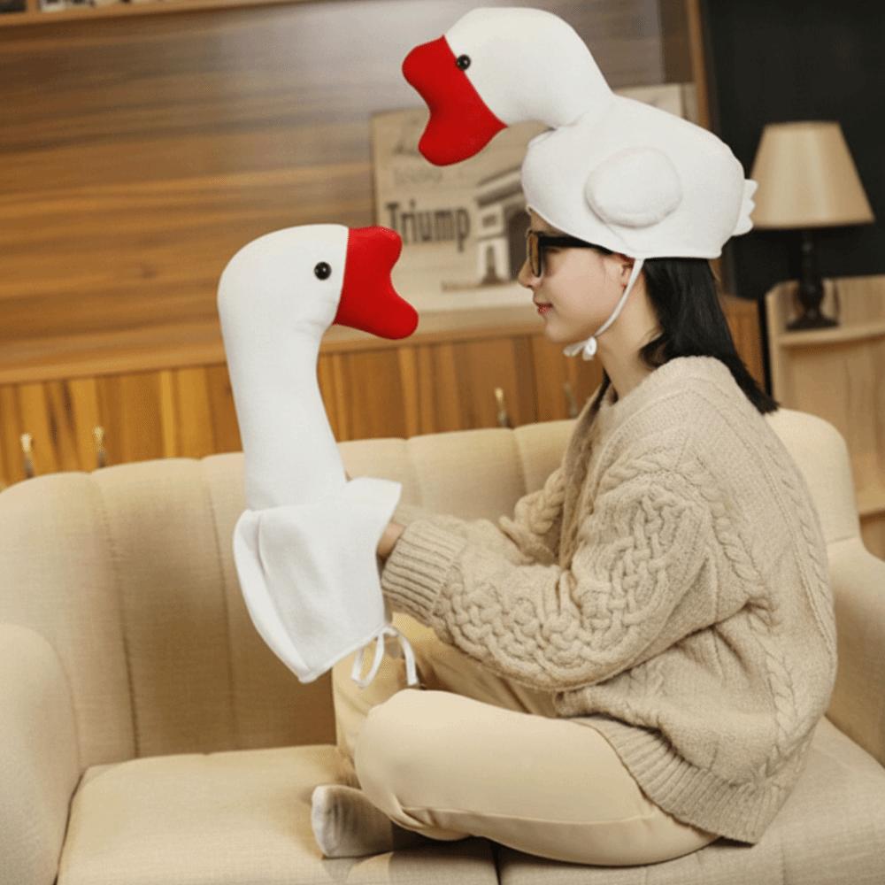 Plush Big Goose Headgear White/Pink Cartoon Goose Hat Festival Halloween Party Hat Cosplay Costume
