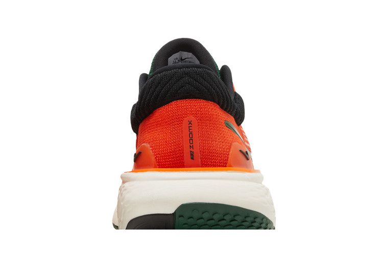 Men's Sneakers Nike ZoomX Invincible Run Flyknit 2 Team Orange Gore Green Team Orange/Black-Gorge Green-Sail